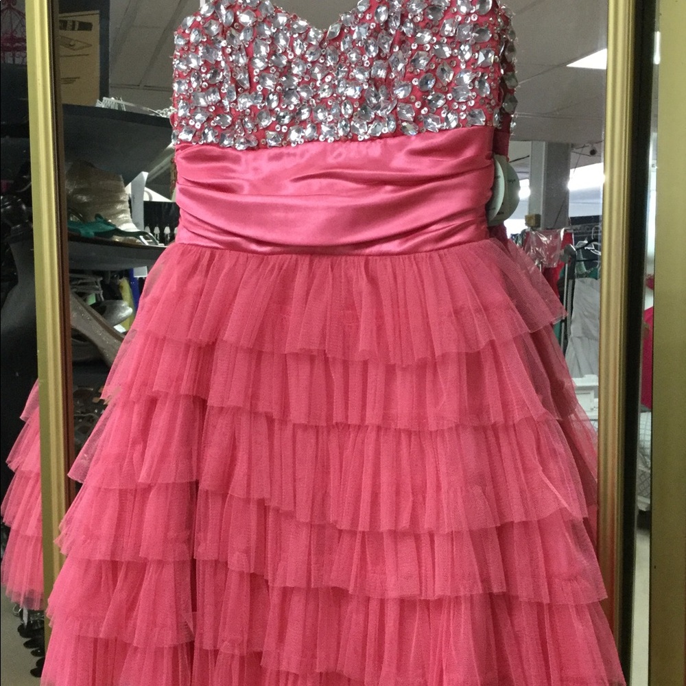 Dress size 7 NWT